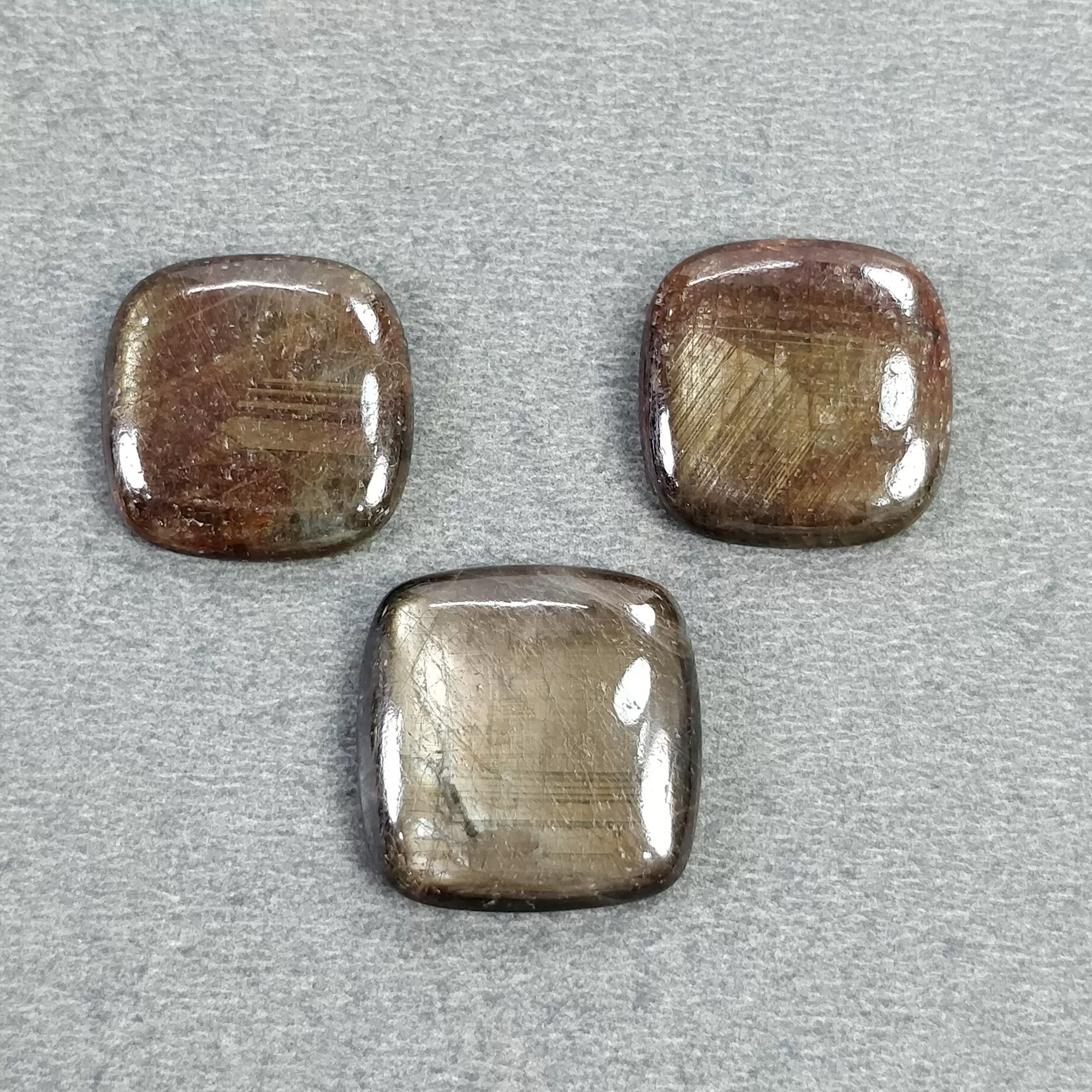 Golden Brown Chocolate SAPPHIRE Gemstone Cabochon : 46.60cts Natural Untreated Sapphire Cushion Shape 16.5mm - 18mm 3pcs