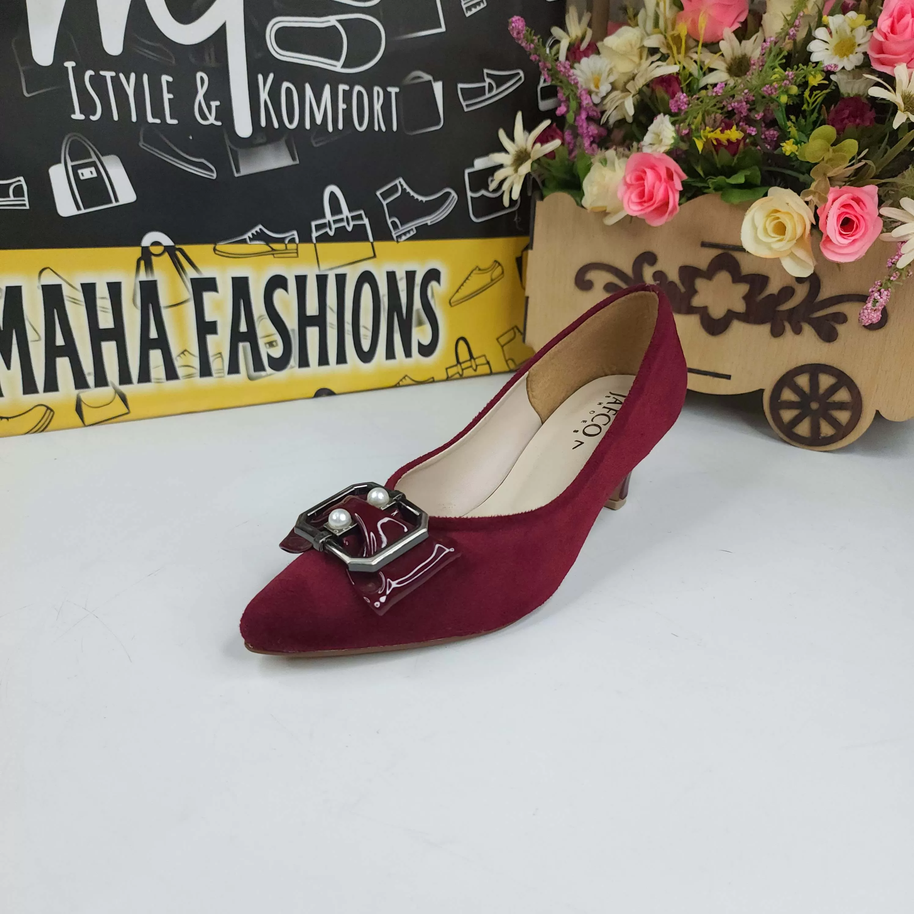 Maroon Buckle Shoe in Heel