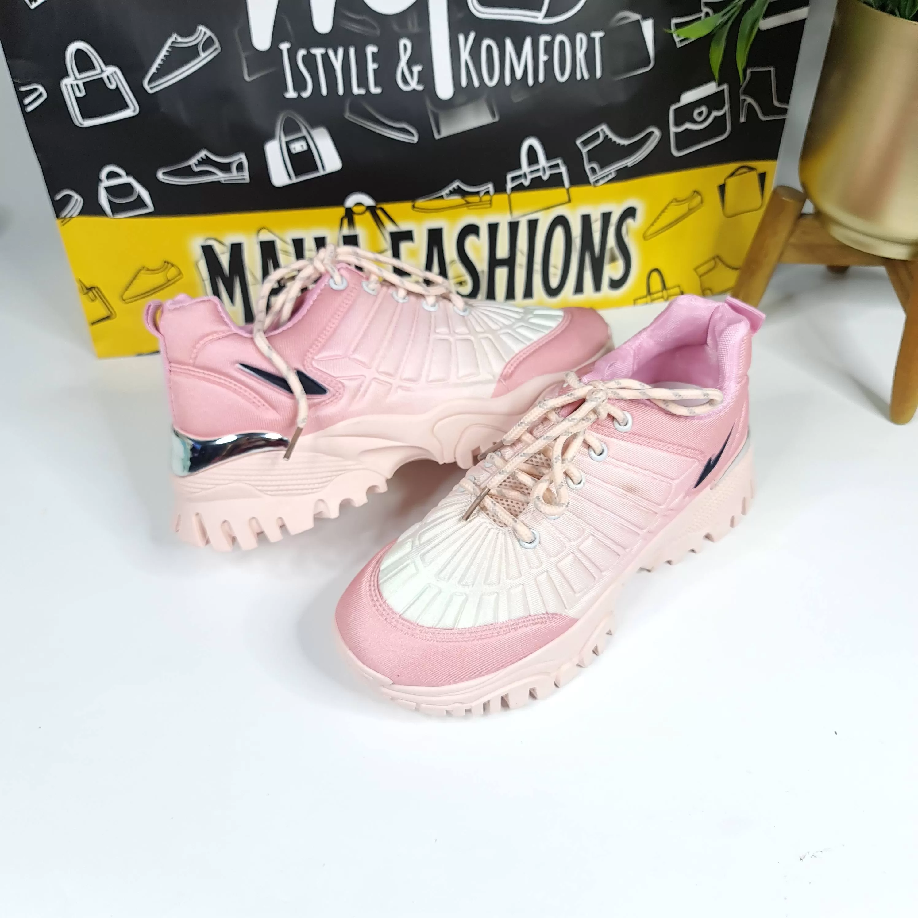 Shaded Women Casual Shoes