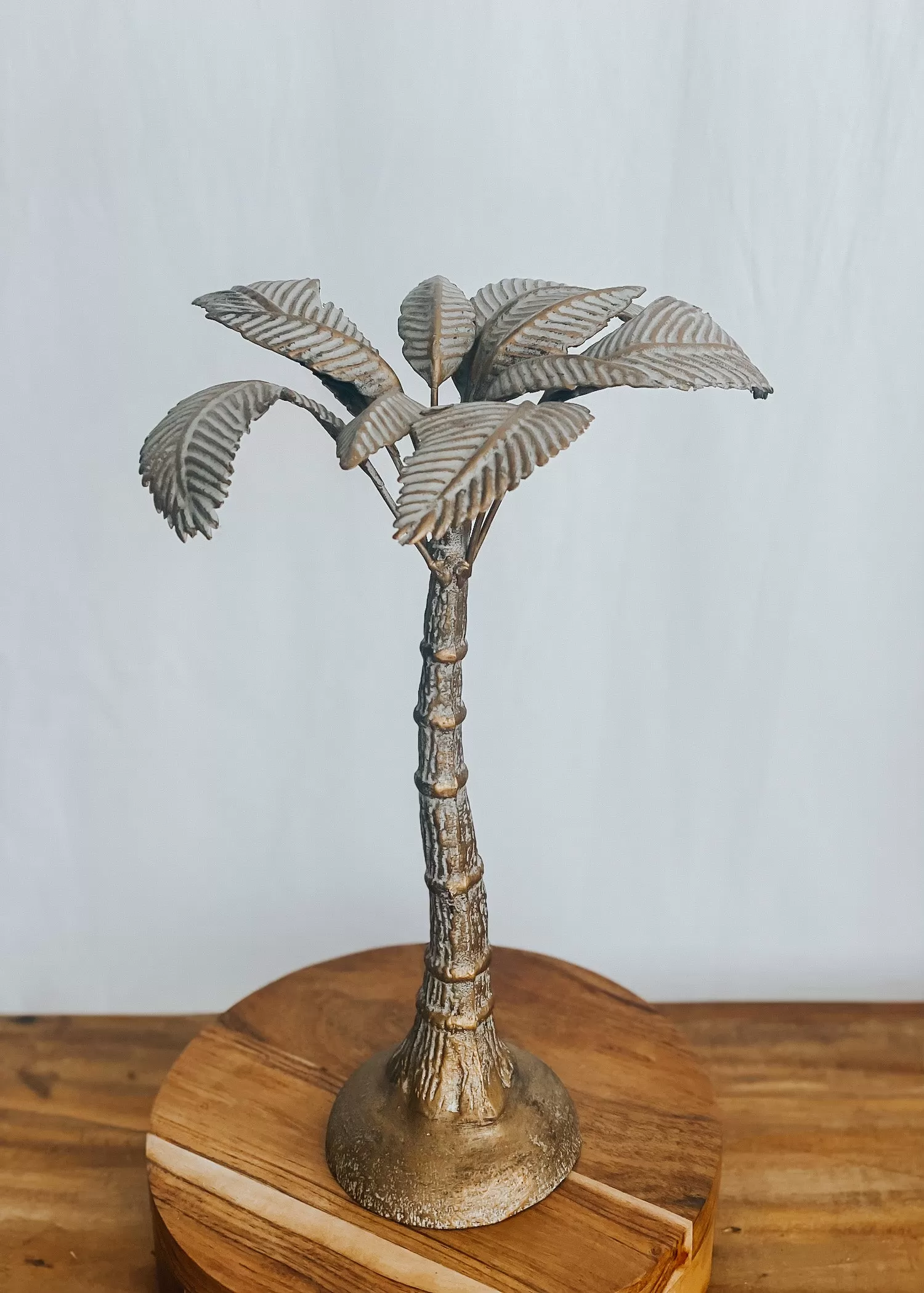 Standing Palm Sculpture Medium